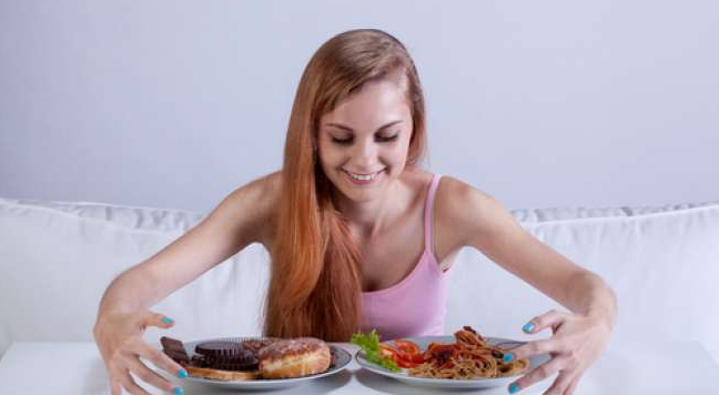 Mengetahui tentang Faktor penyebab dan Gejala Dari Penyakit Binge Eating Disorder