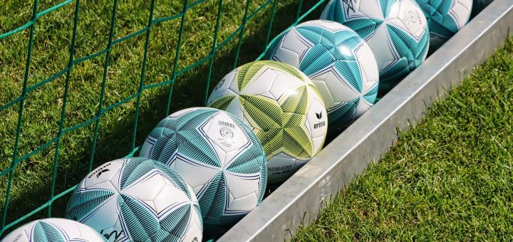Bola Hari Ini: Kemenangan Besar Dalam Pertandingan